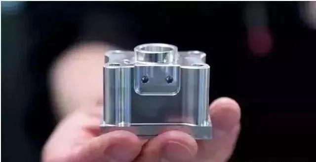 數(shù)控精雕機廠家